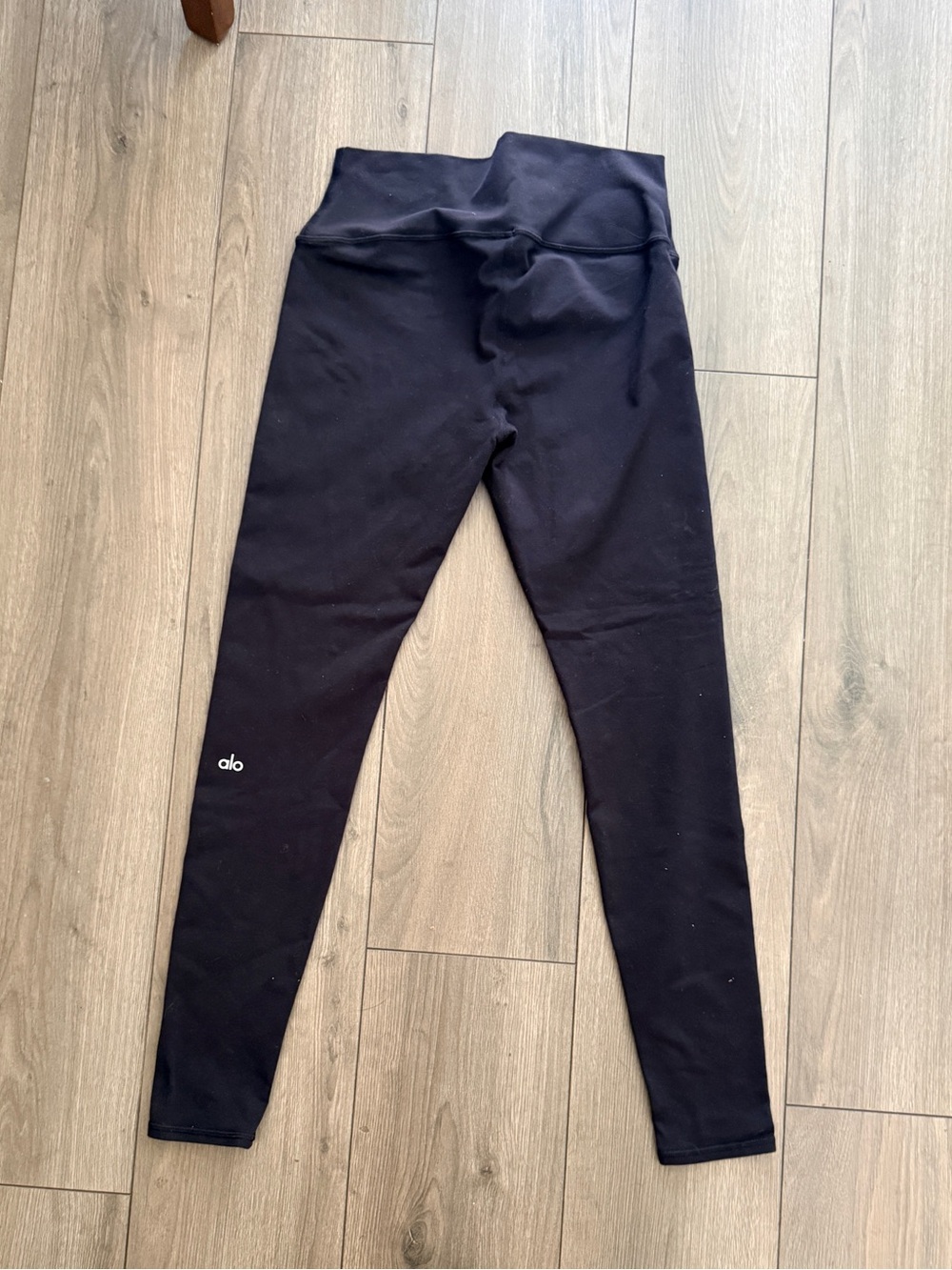 Alo Black Leggings - small